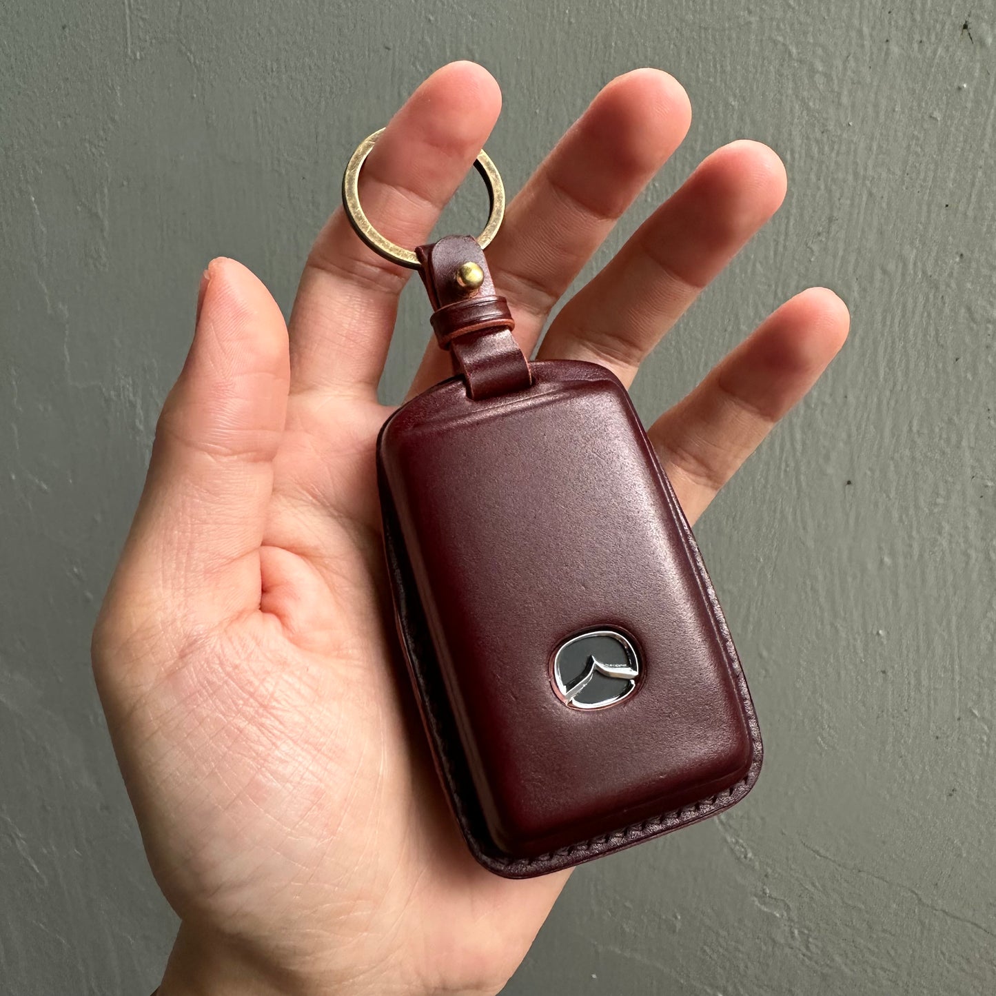 Mazda key fob cover, Shell Cordovan