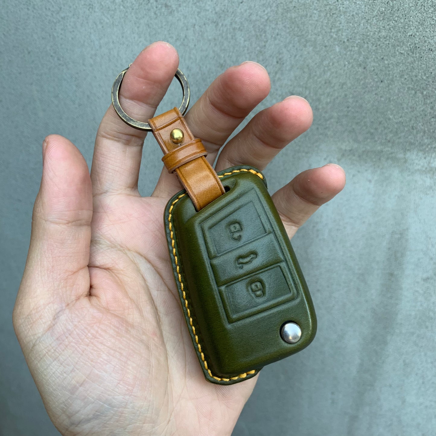 Skoda key fob cover, Shell Cordovan