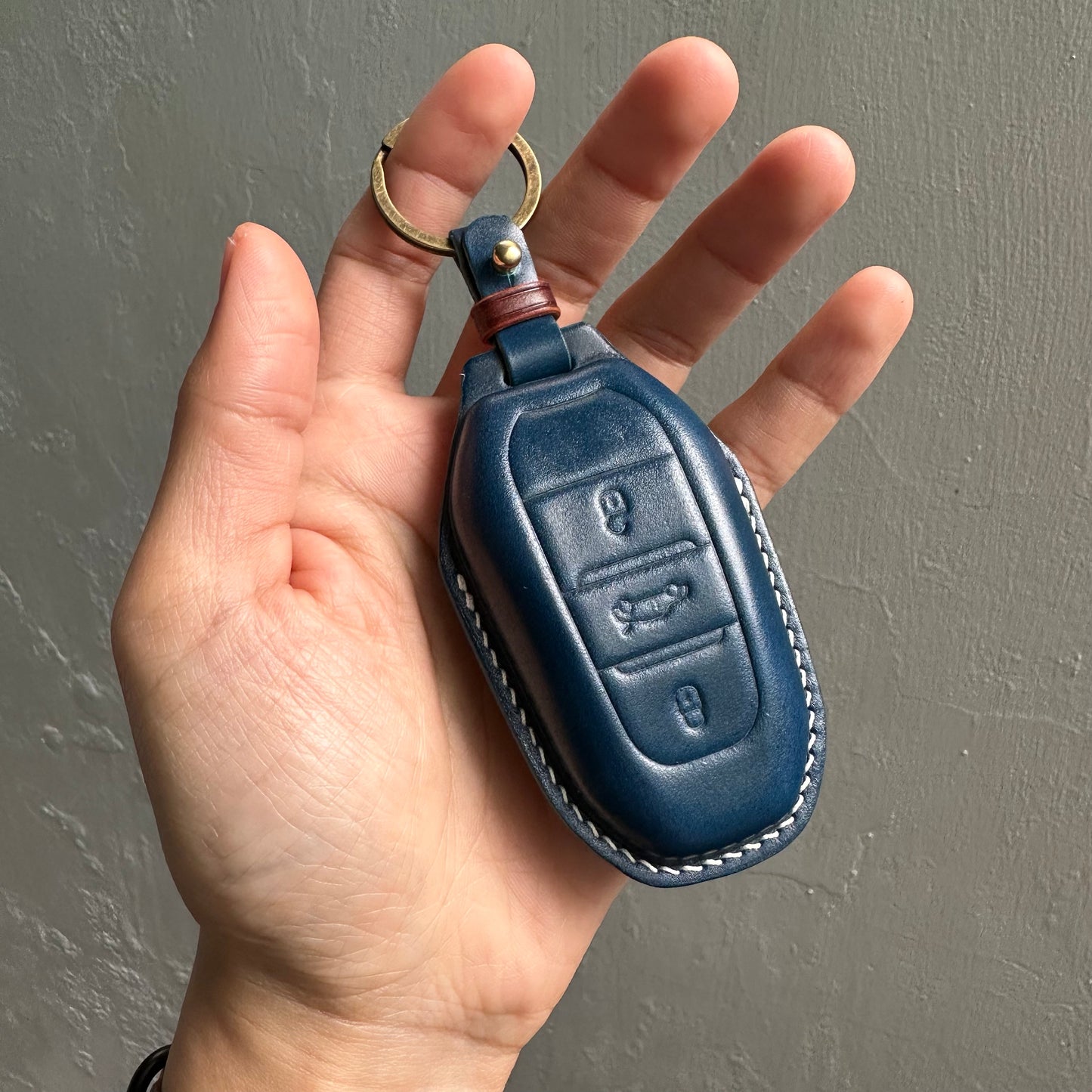 Peugeot key fob cover, Shell Cordovan