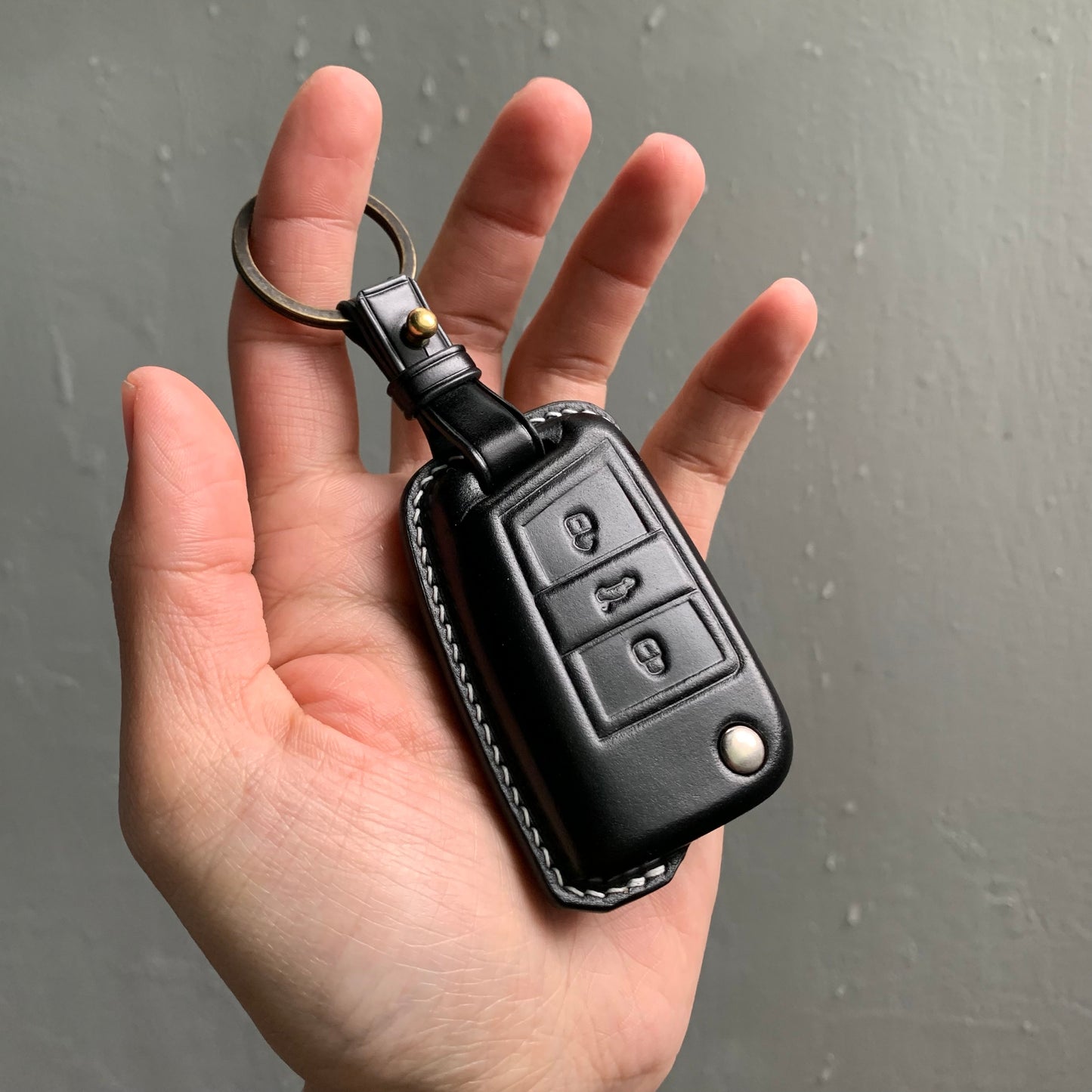 Skoda key fob cover, Shell Cordovan