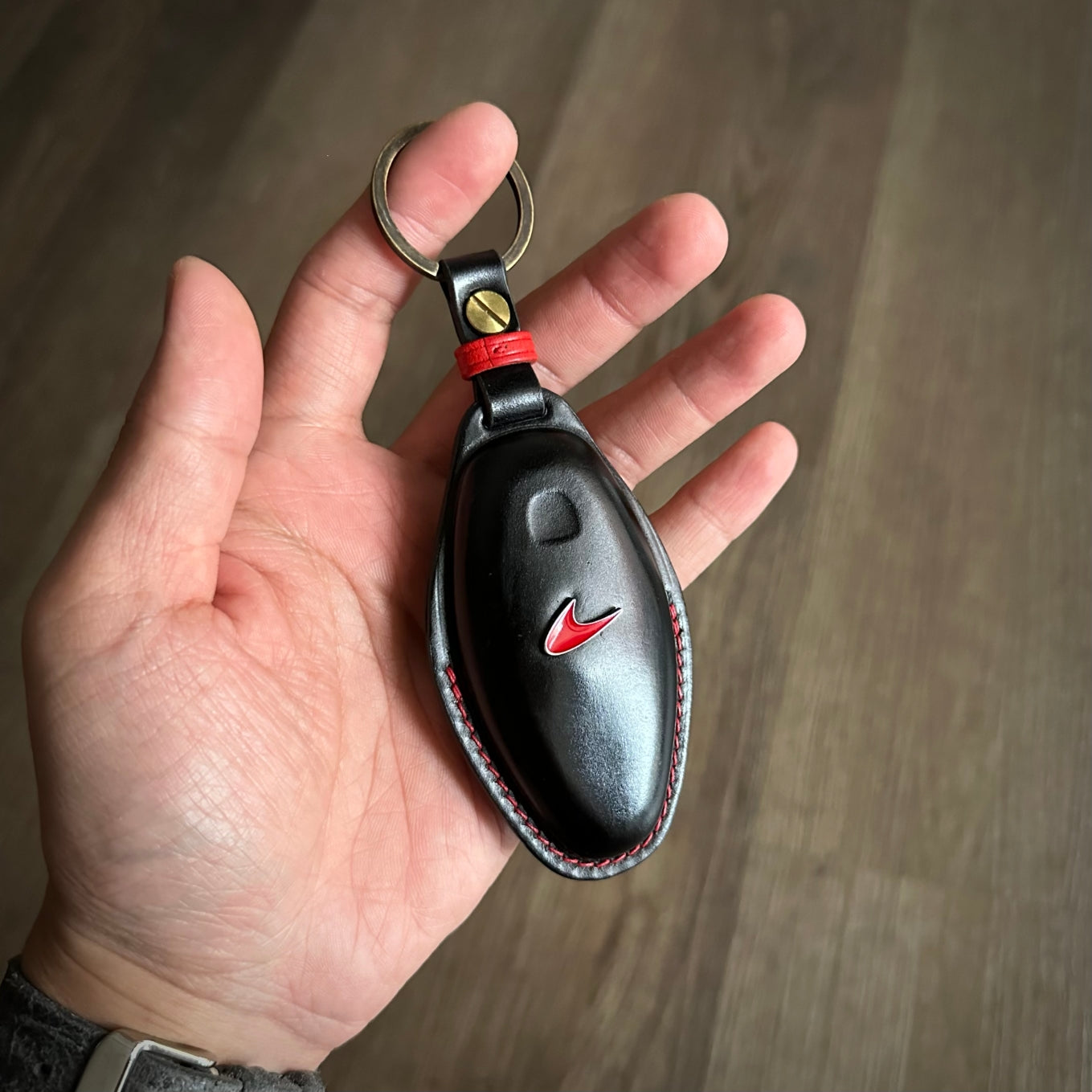 Exquisite Handmade McLaren Leather Key Case | Luxury Gift for Car Lovers, 570S/720S/650S/Artura, Lizard leather