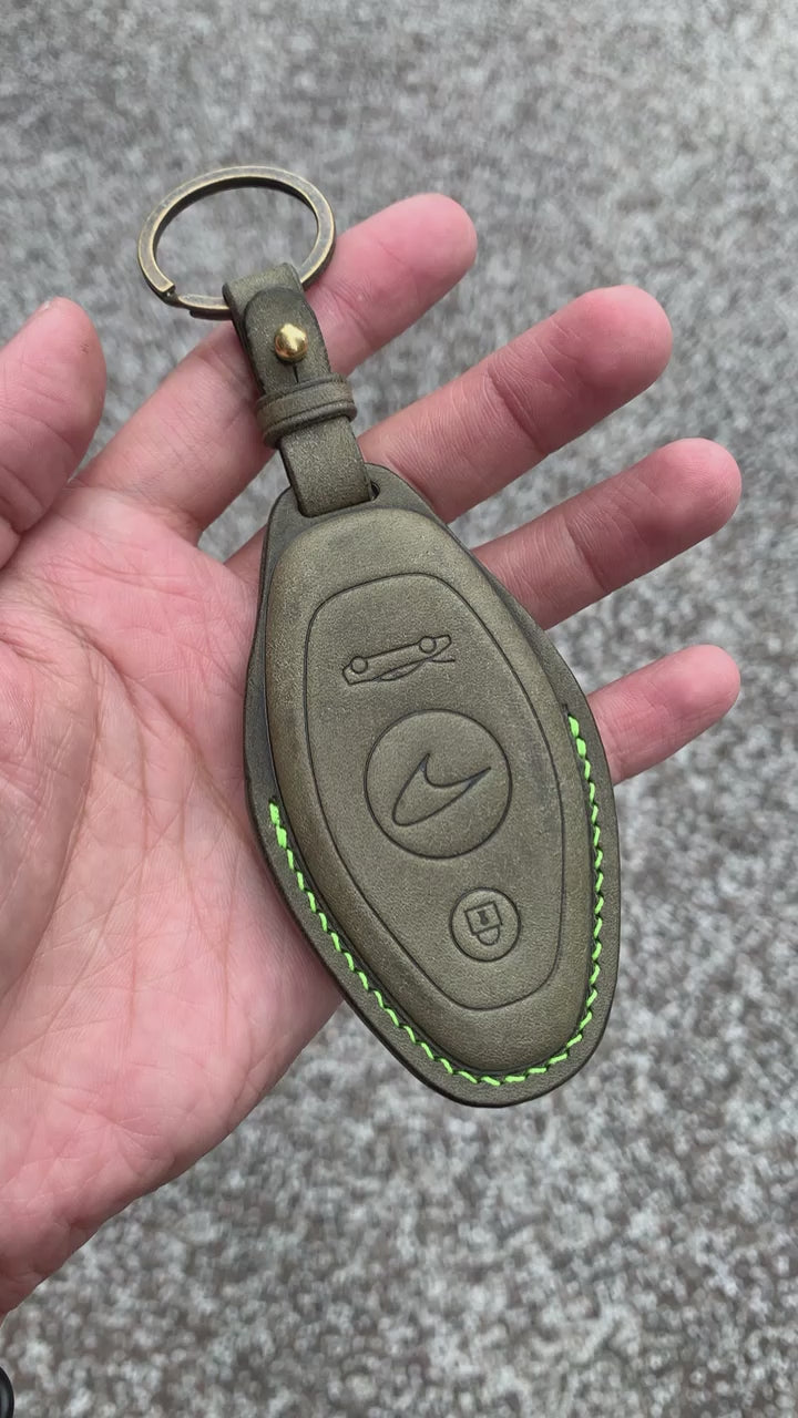 Leather Key Fob Cover for Subaru 1