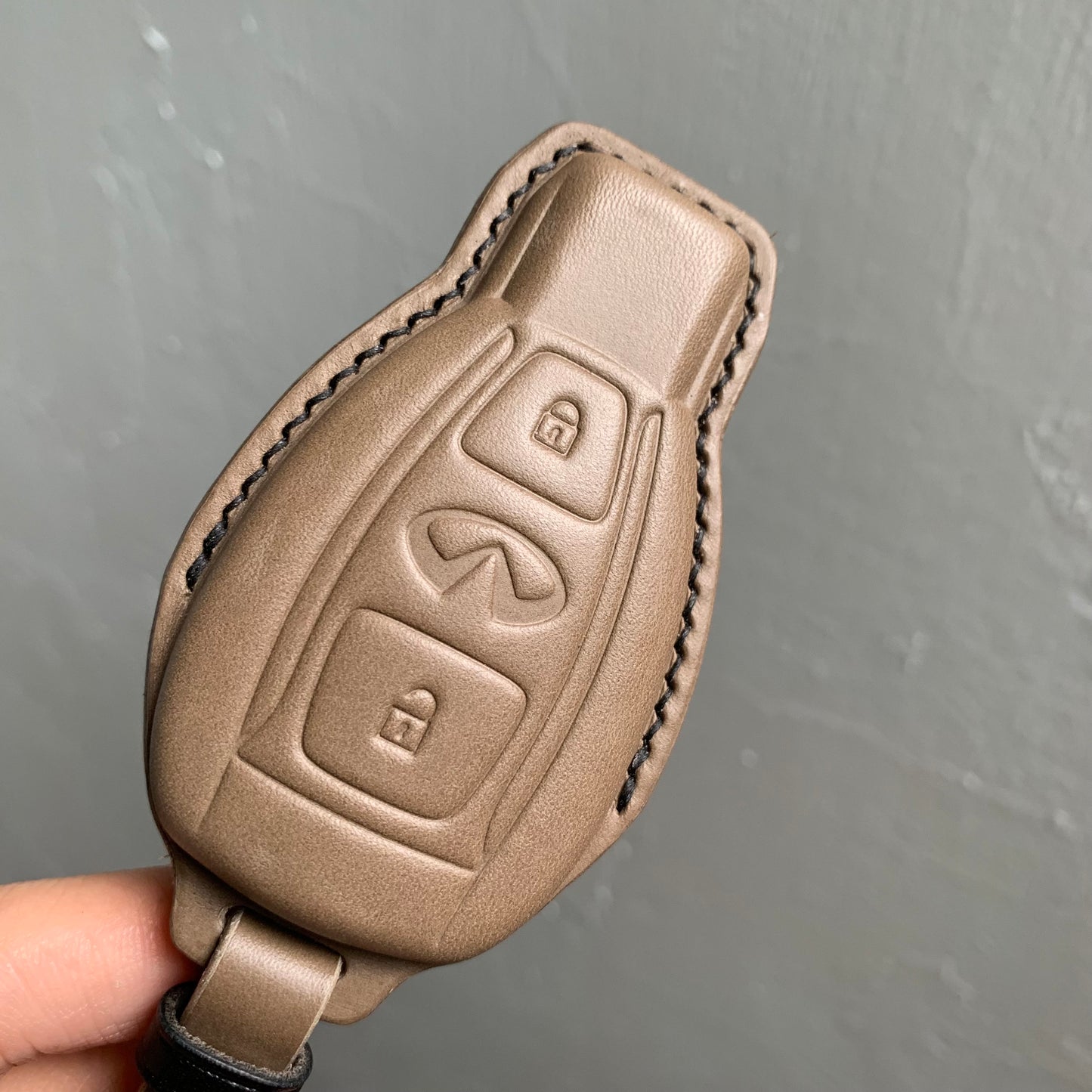 Infiniti key fob cover, Buttero Leather key case