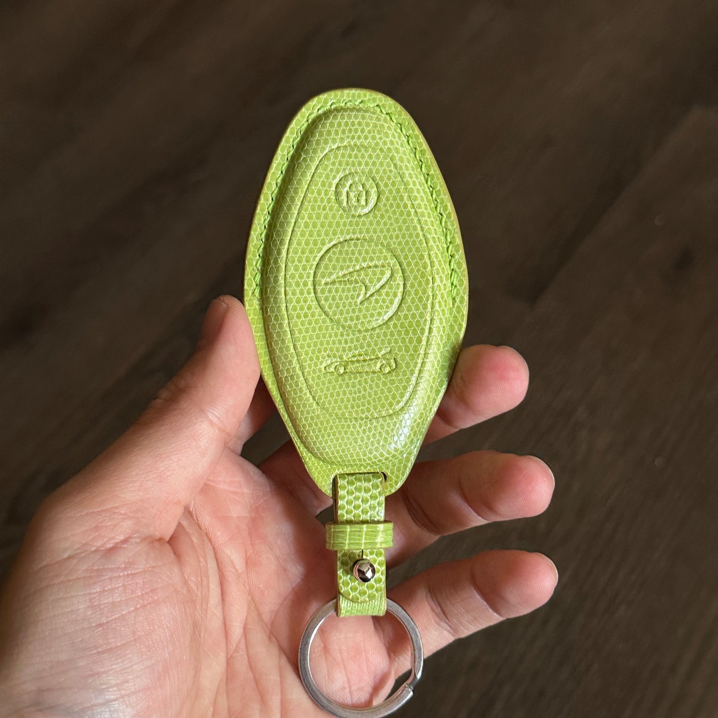 Exquisite Handmade McLaren Leather Key Case | Luxury Gift for Car Lovers, 570S/720S/650S/Artura, Lizard leather