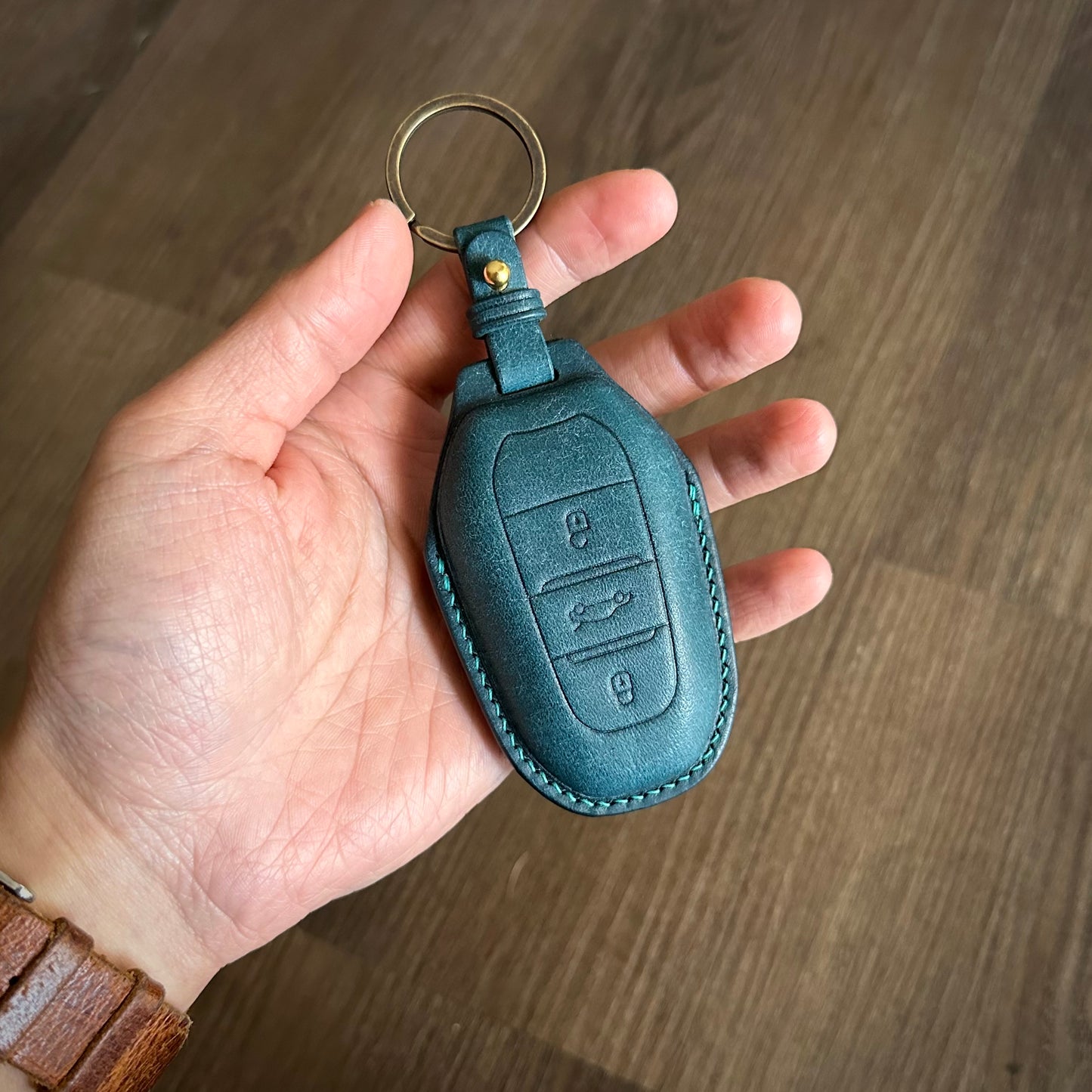 Peugeot key case, Pueblo leather