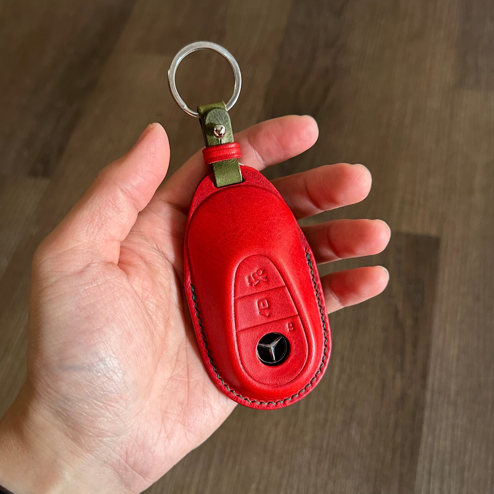 Mercedes Key Mercedes-Benz key fob cover, Wax leather – Shao Leather
