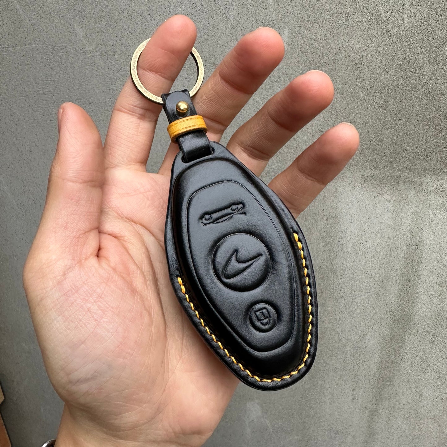 McLaren key fob cover, Shell Cordovan