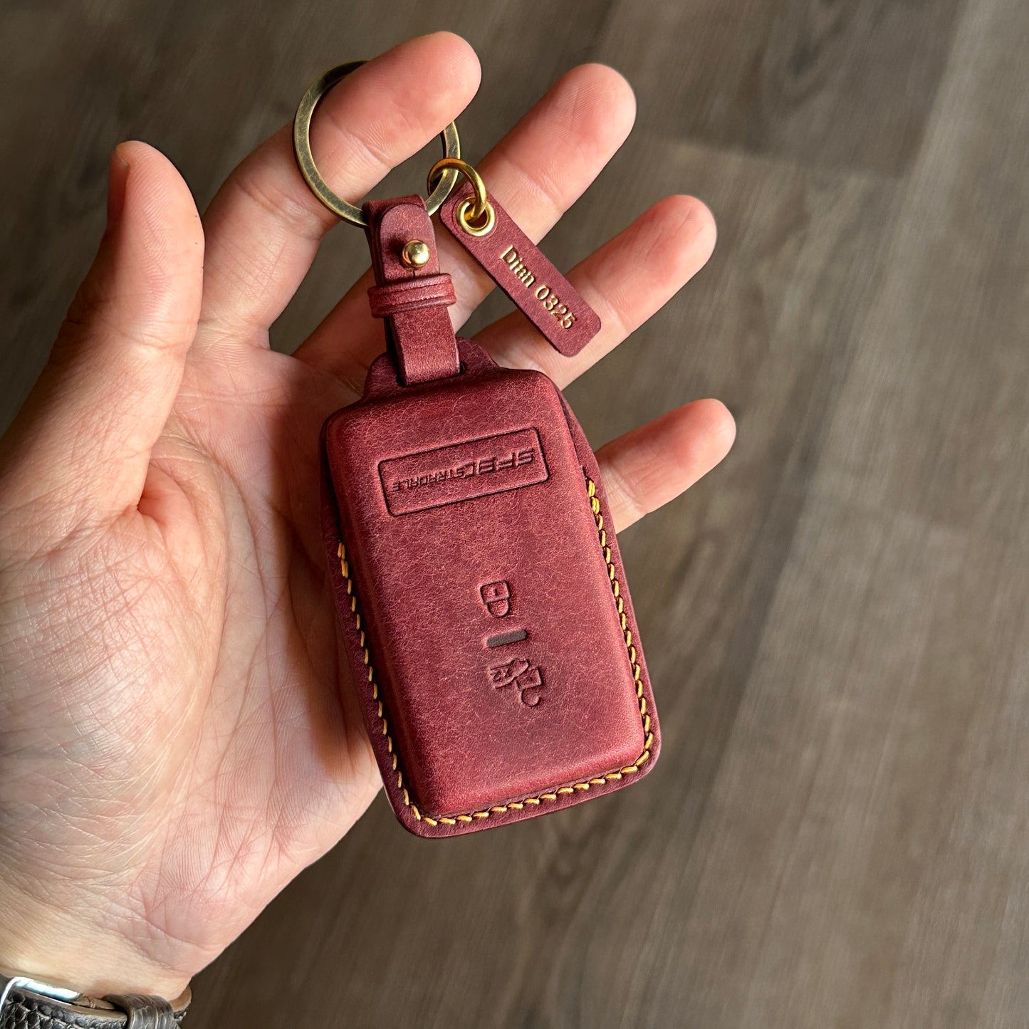 Luxury Bespoke Ferrari Leather Key Case, Italian Buttero  Leather