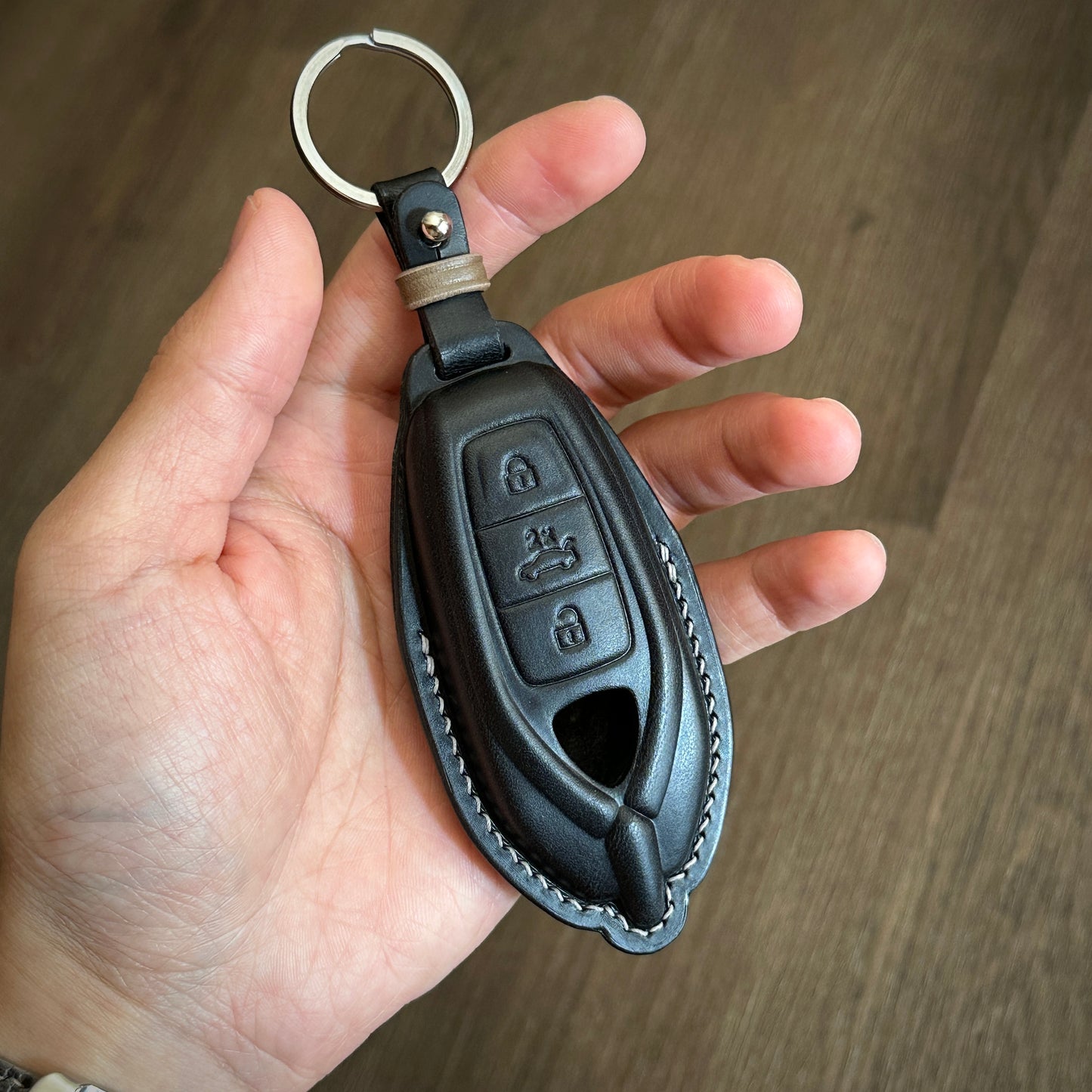Handmade Black Buttero Leather Key Case for Lamborghini