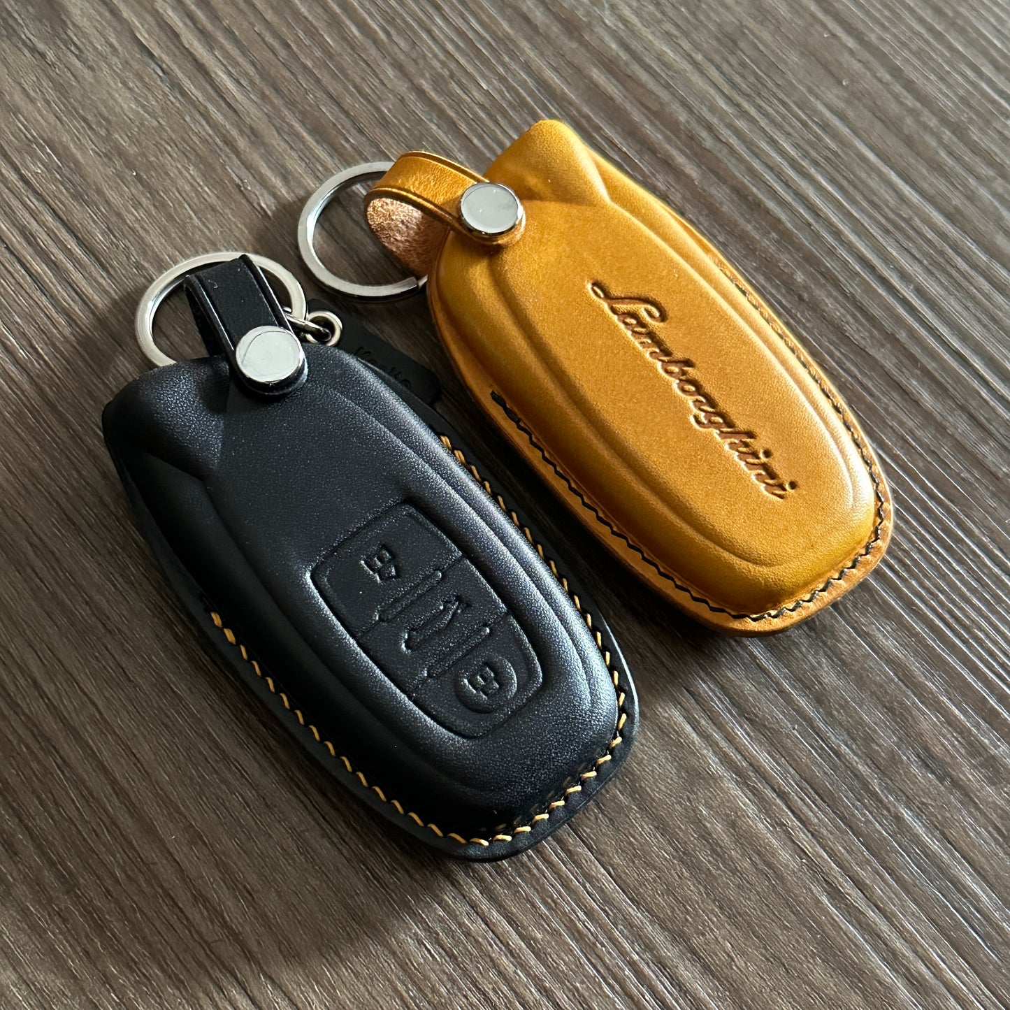 Handmade Italian Leather Key Case for Lamborghini
