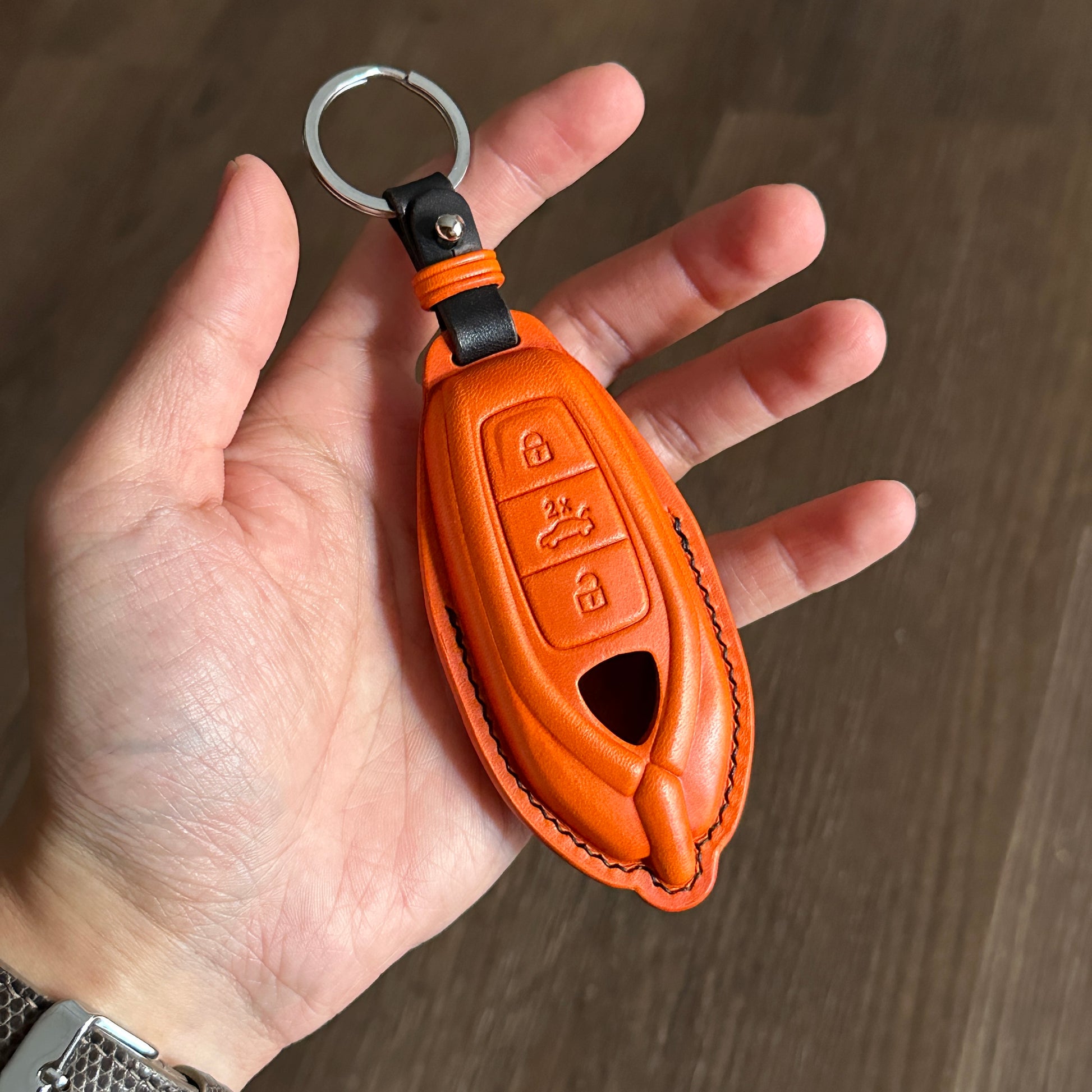 Handmade Orange Buttero Leather Key Case for Lamborghini