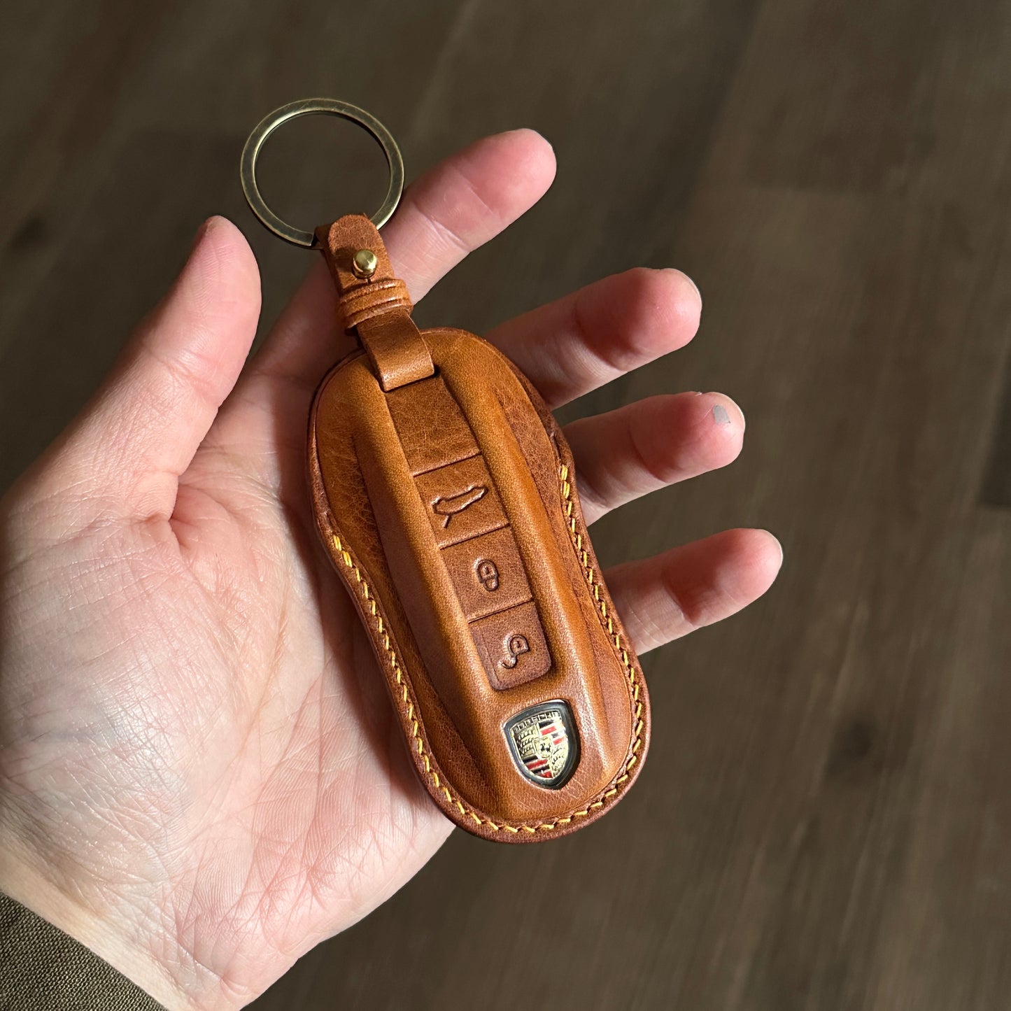 Artisan Brown Wax Leather Key Fob Case for Porsche 997 911