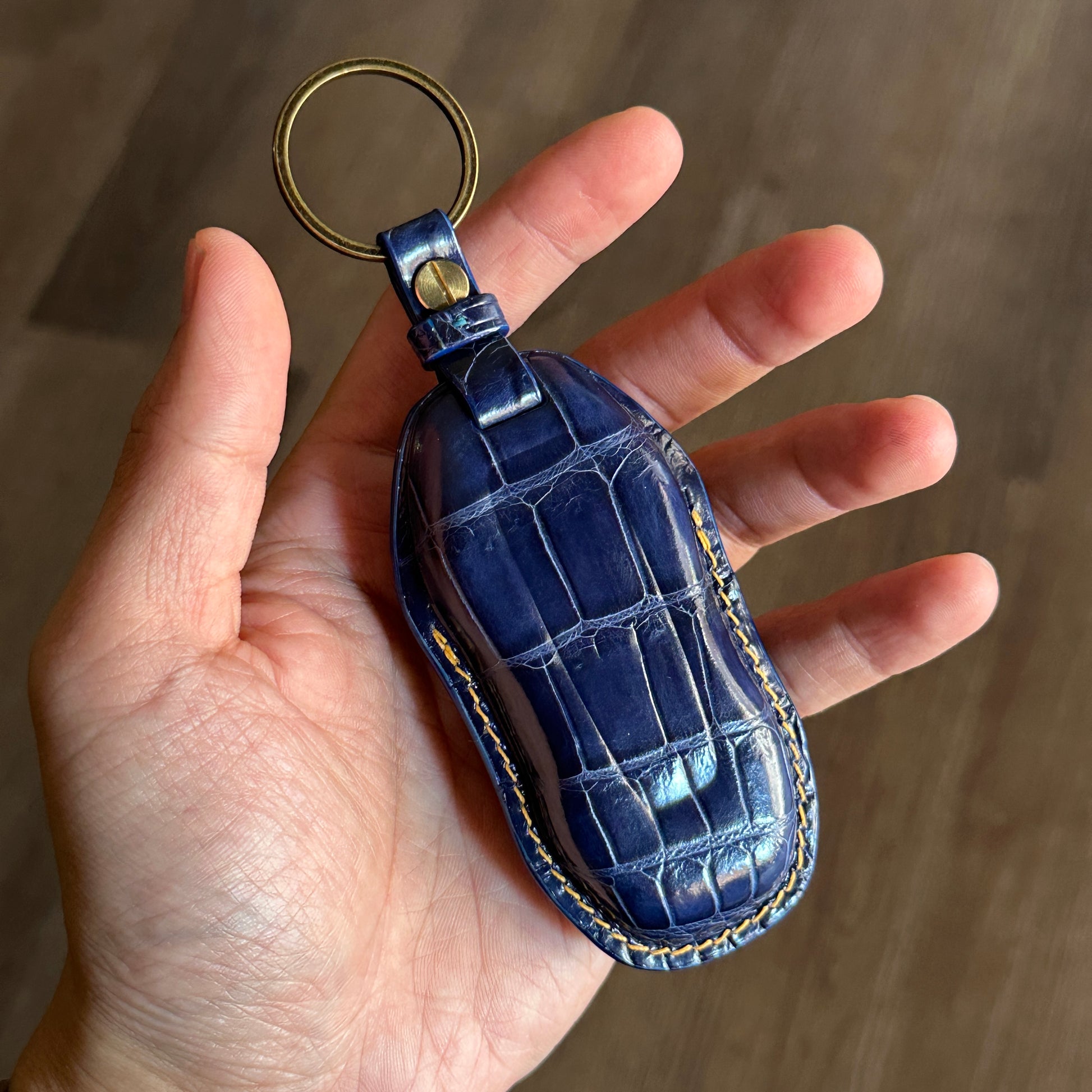 Handmade Blue Alligator Leather Key Case for Porsche Macan